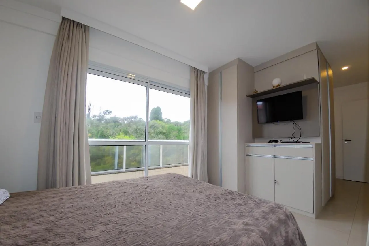 Apartamento A 30M Da Praia Com Ampla Vista Mar Florianopolis 0*,  Brazil